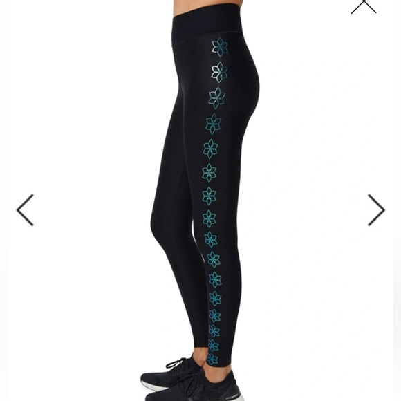 Ultracor ultrahigh rise  mag bonding Nero peacock legging size small NWT - Picture 1 of 2